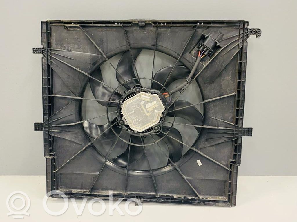 Mercedes-Benz V Class W447 Ventilator electric răcire radiator 
