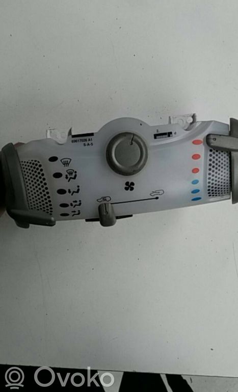 Climate control unit   69617026