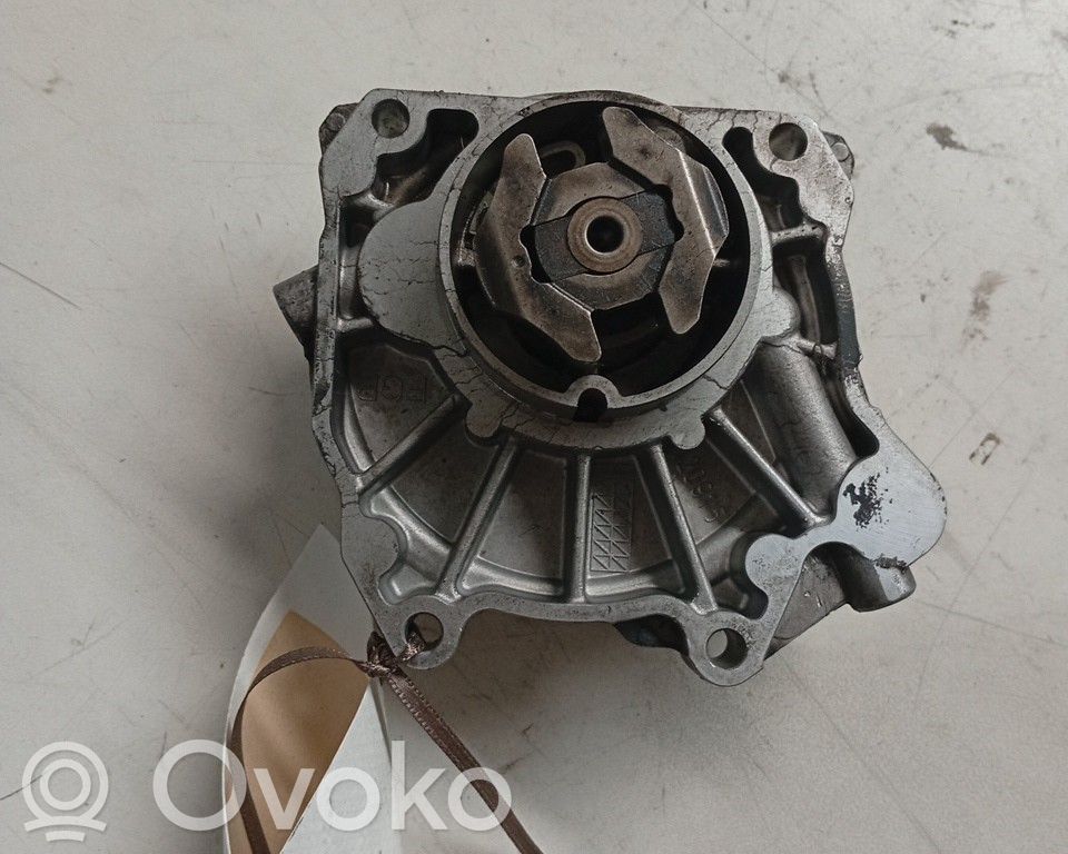 Vacuum pump