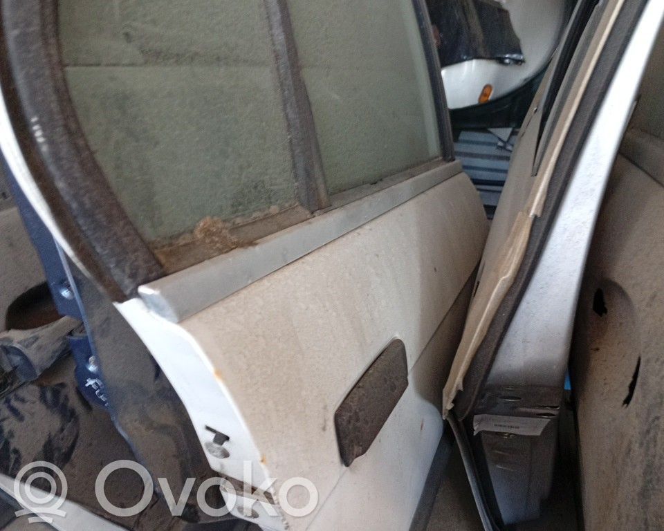 Rear door   BRANCA