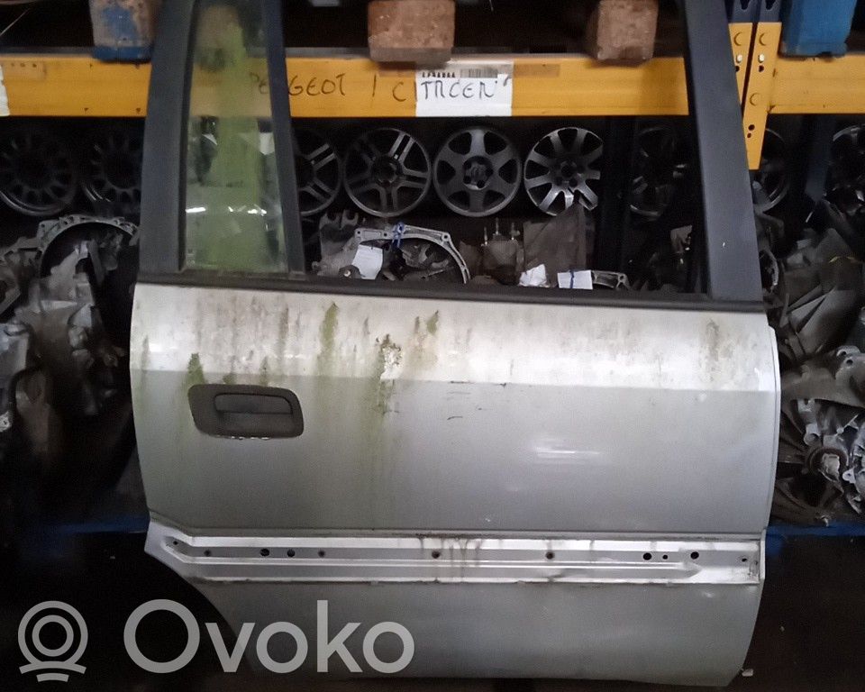 Opel Zafira A Aizmugurējās durvis 