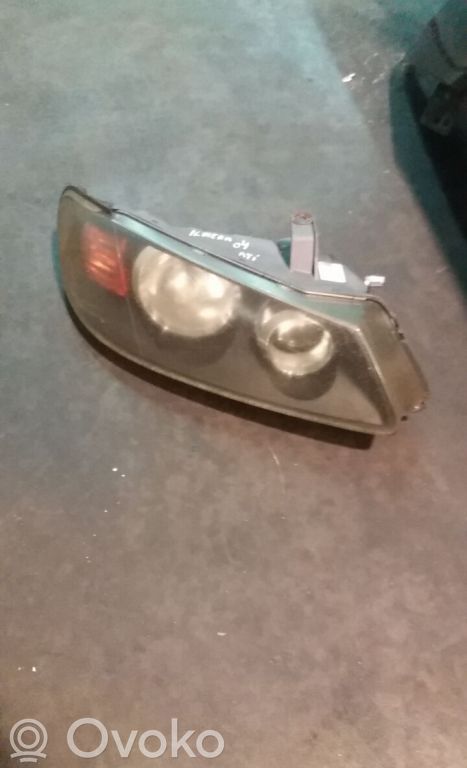 Nissan Almera N16 Headlight/headlamp 