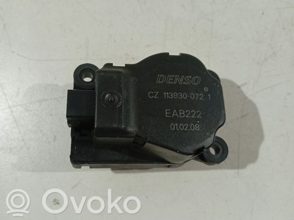 Oro sklendės varikliukas   CZ113930072