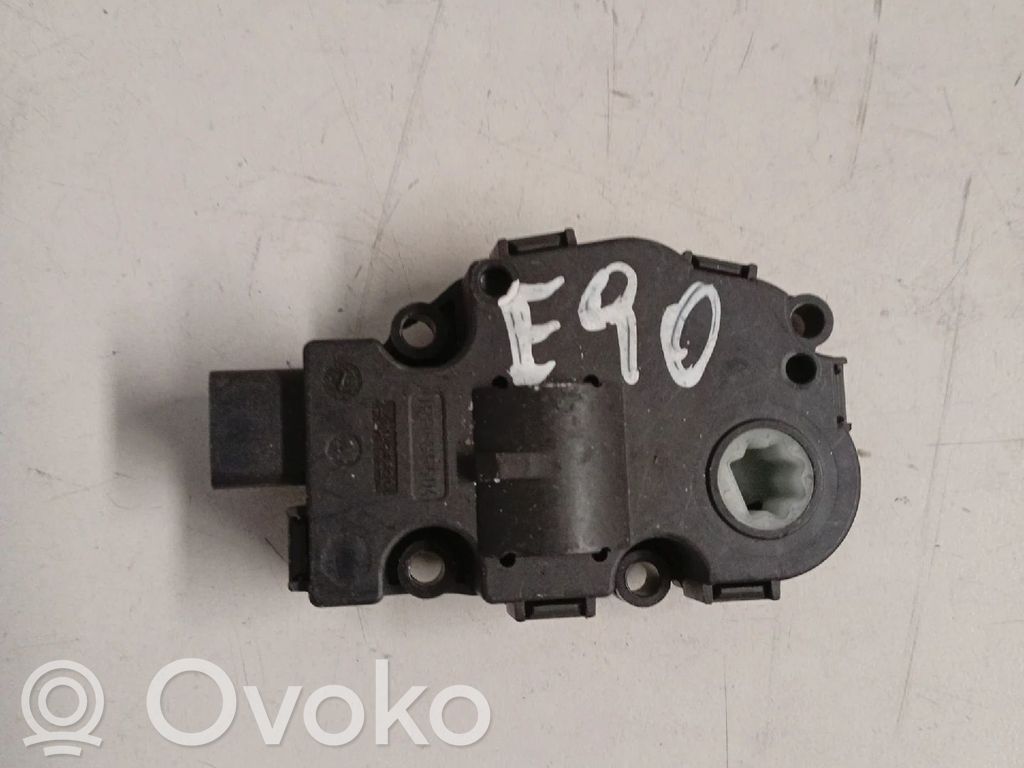 Oro sklendės varikliukas   CZ1139300711