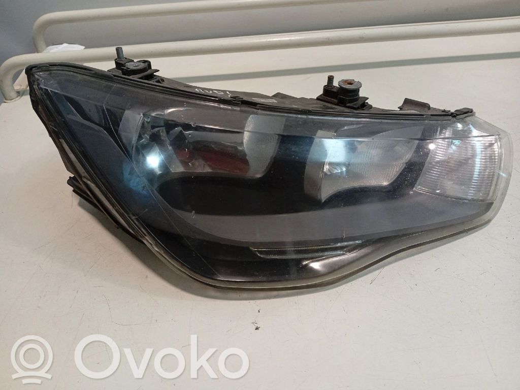 Audi A1 Phare frontale 