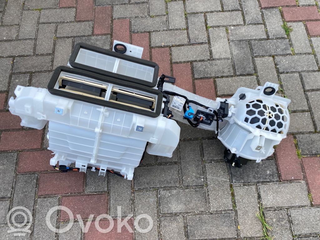 Opel Combo E Commande de chauffage et clim 