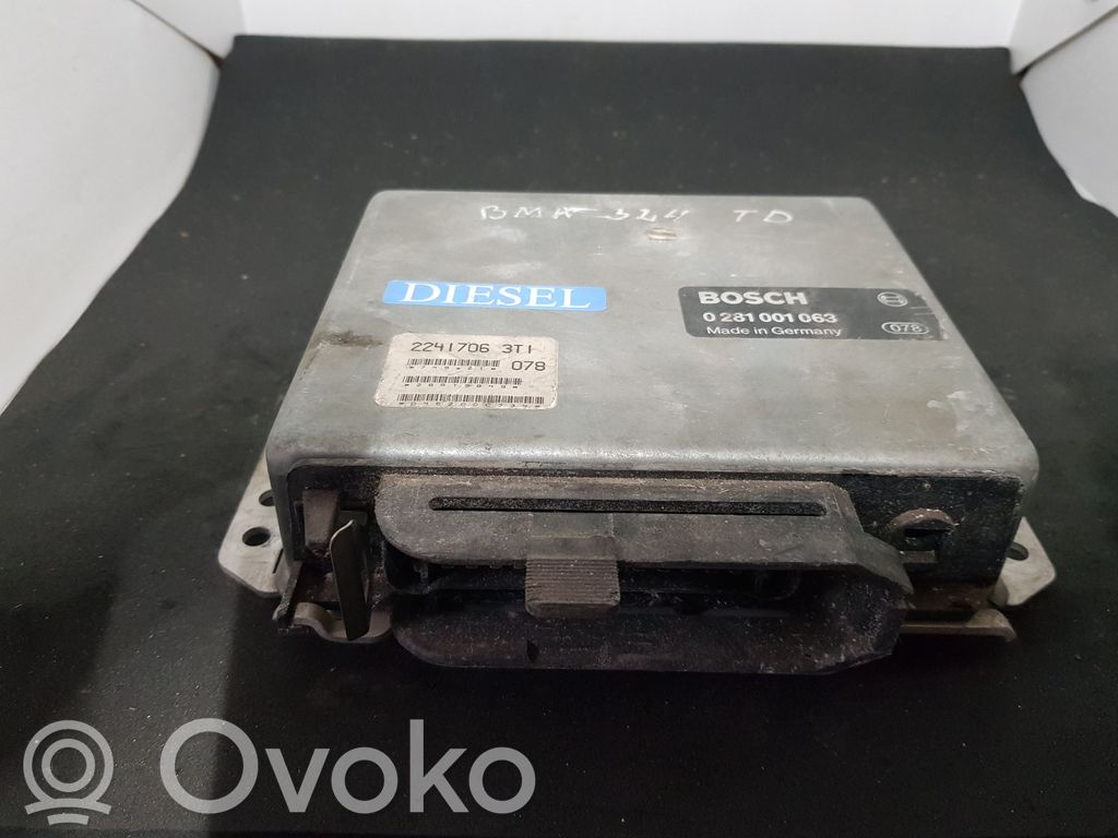 BMW 5 E34 Engine control unit/module 