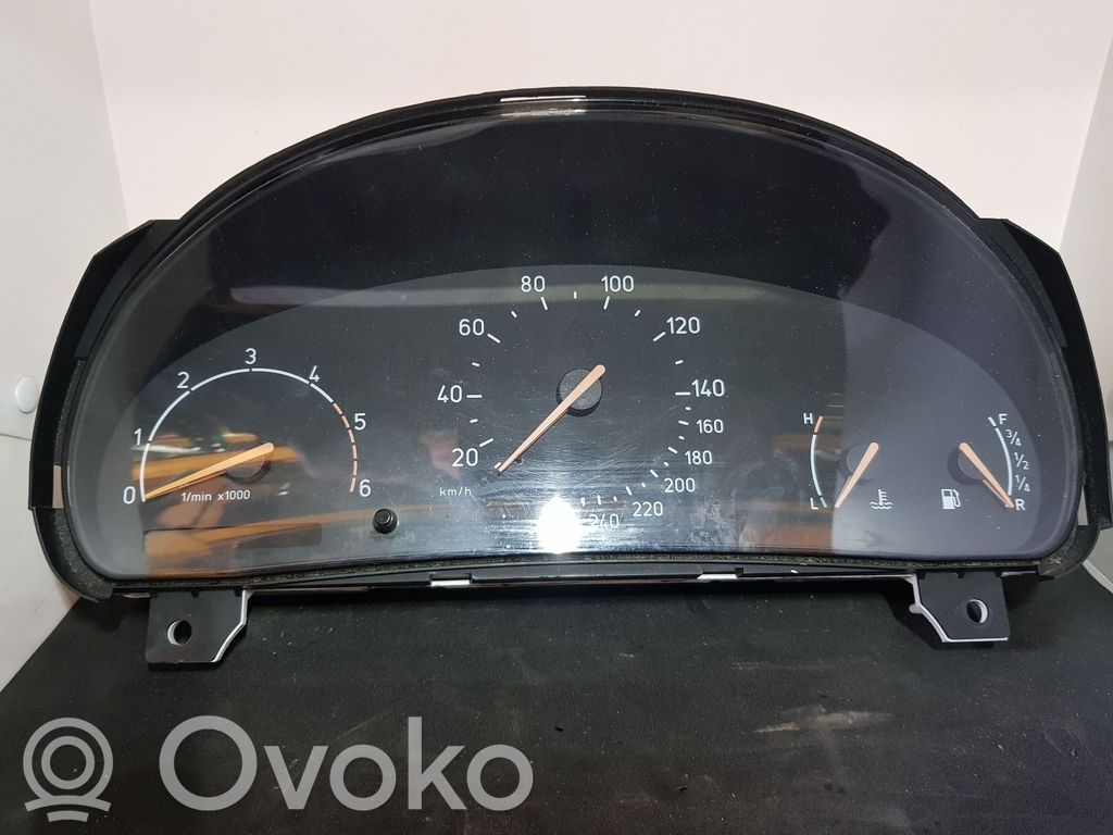 Saab 9-3 Ver1 Speedometer (instrument cluster) 