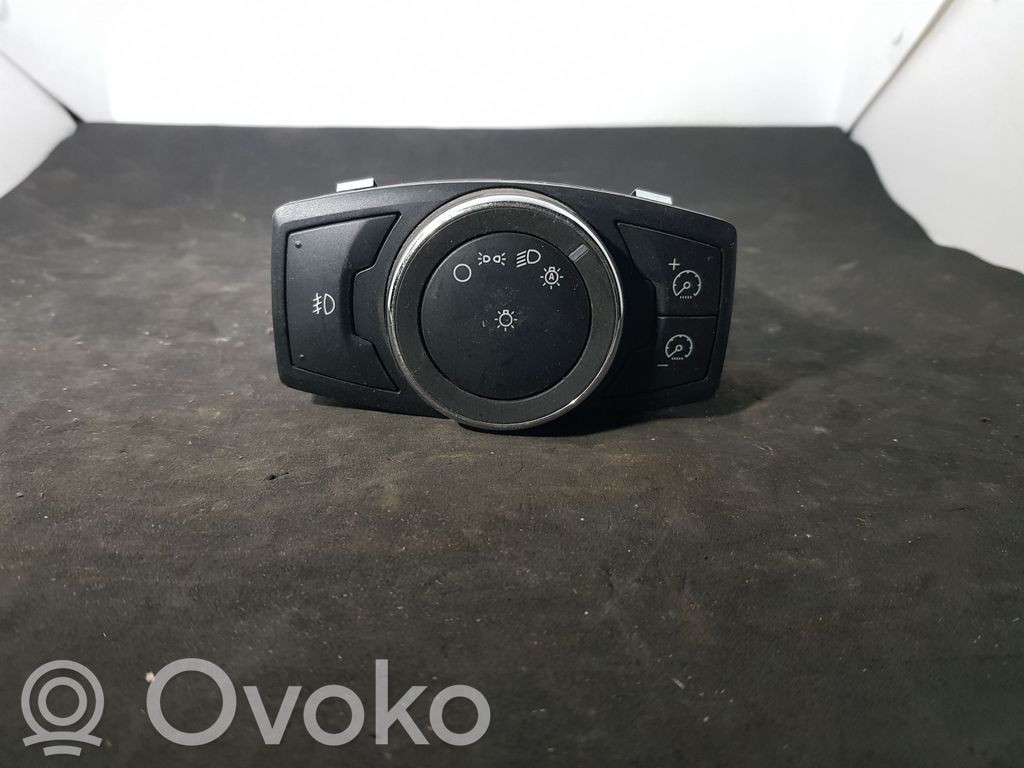 Light switch   B5MT13A024JC