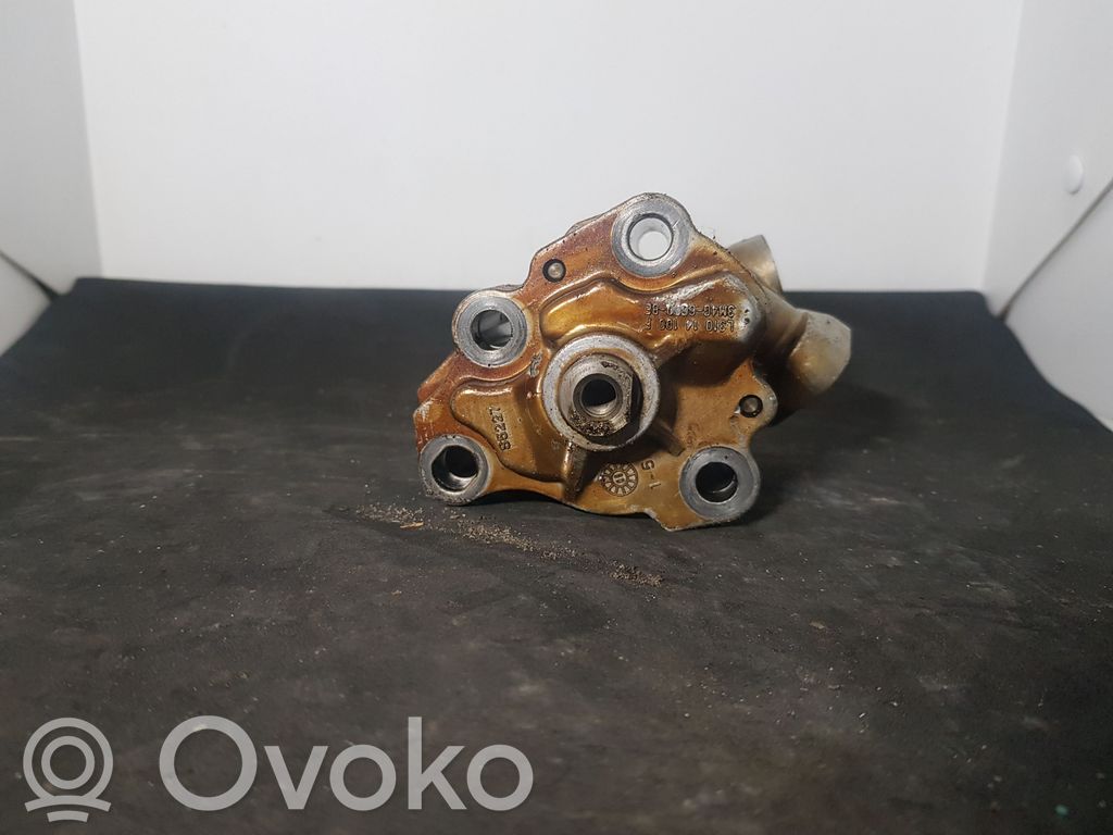 Öljypumppu   L31014100F