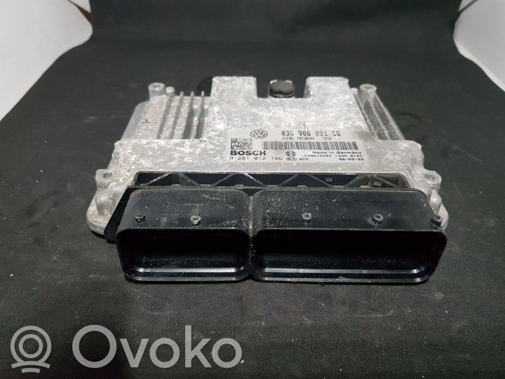 Volkswagen Caddy Engine control unit/module 