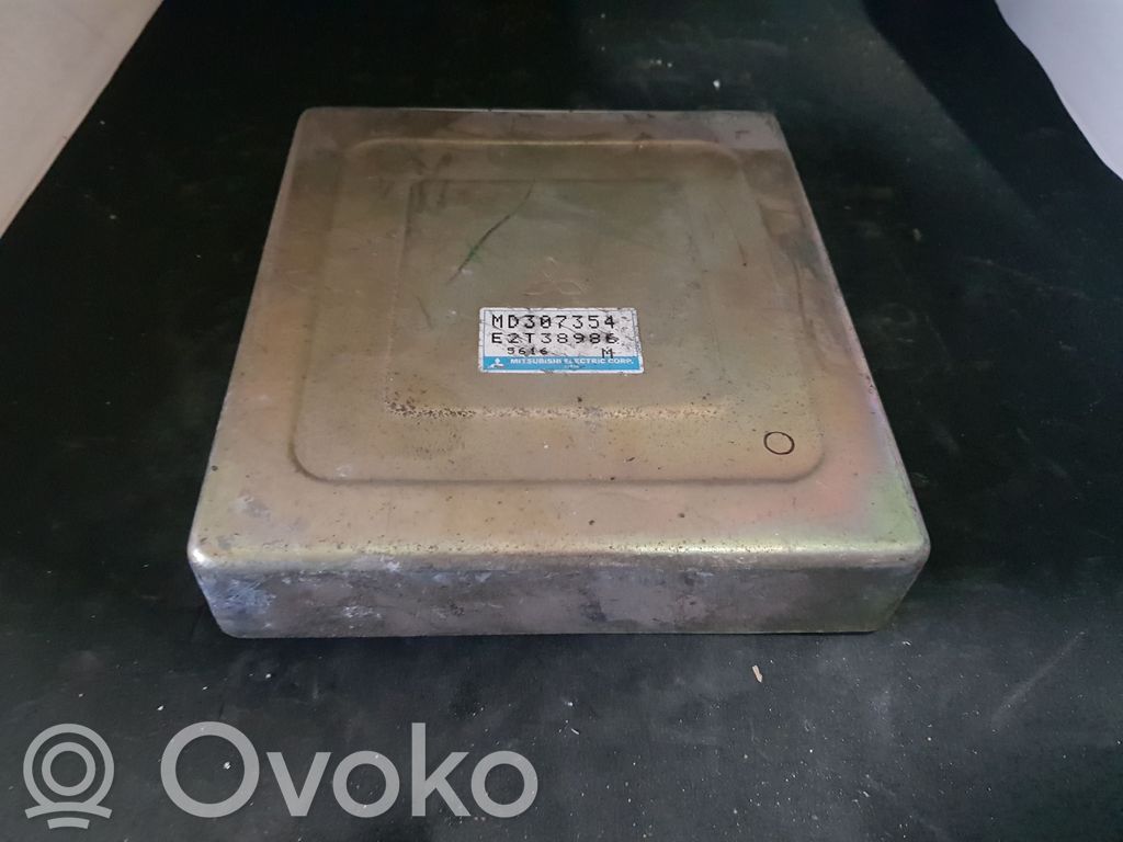 Mitsubishi Lancer Engine control unit/module 
