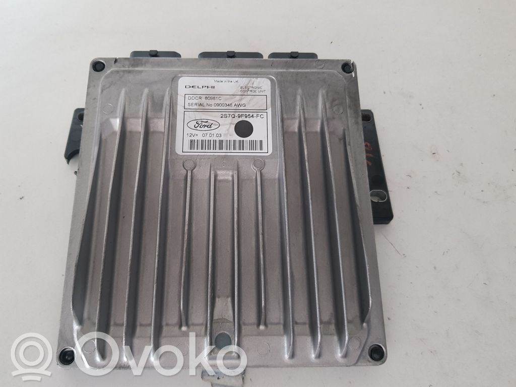 Ford Mondeo Mk III Engine control unit/module 