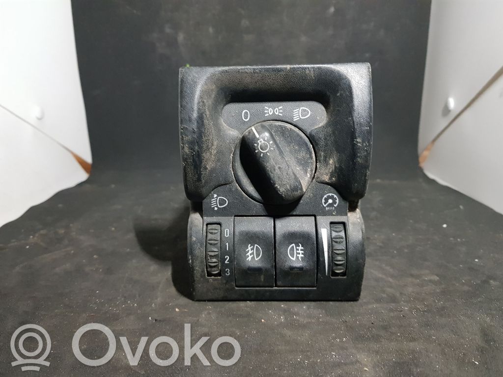 Opel Vectra B Interrupteur d’éclairage 
