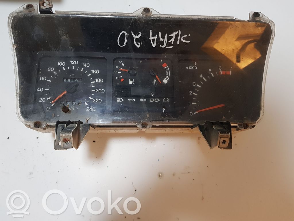 Ford Sierra Spidometras (prietaisų skydelis) 