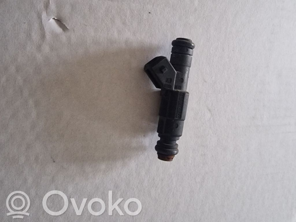 Ford Focus Fuel injector 