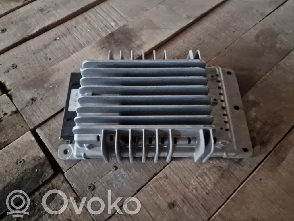 Audi A3 S3 8P Sound amplifier 
