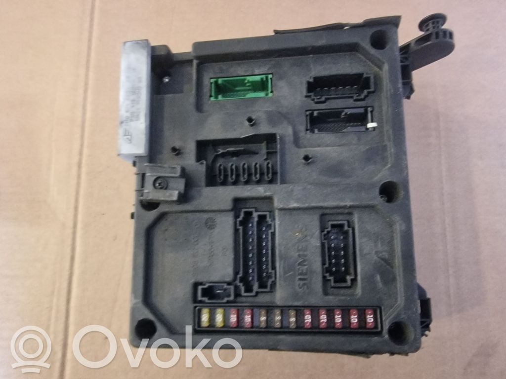 Volkswagen Sharan Fuse module 