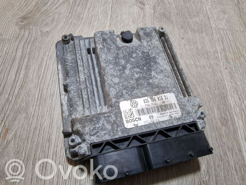 Skoda Octavia Mk2 (1Z) Sterownik / Moduł ECU 