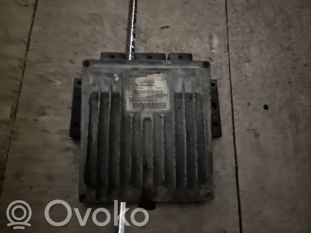 Renault Clio II Engine control unit/module 