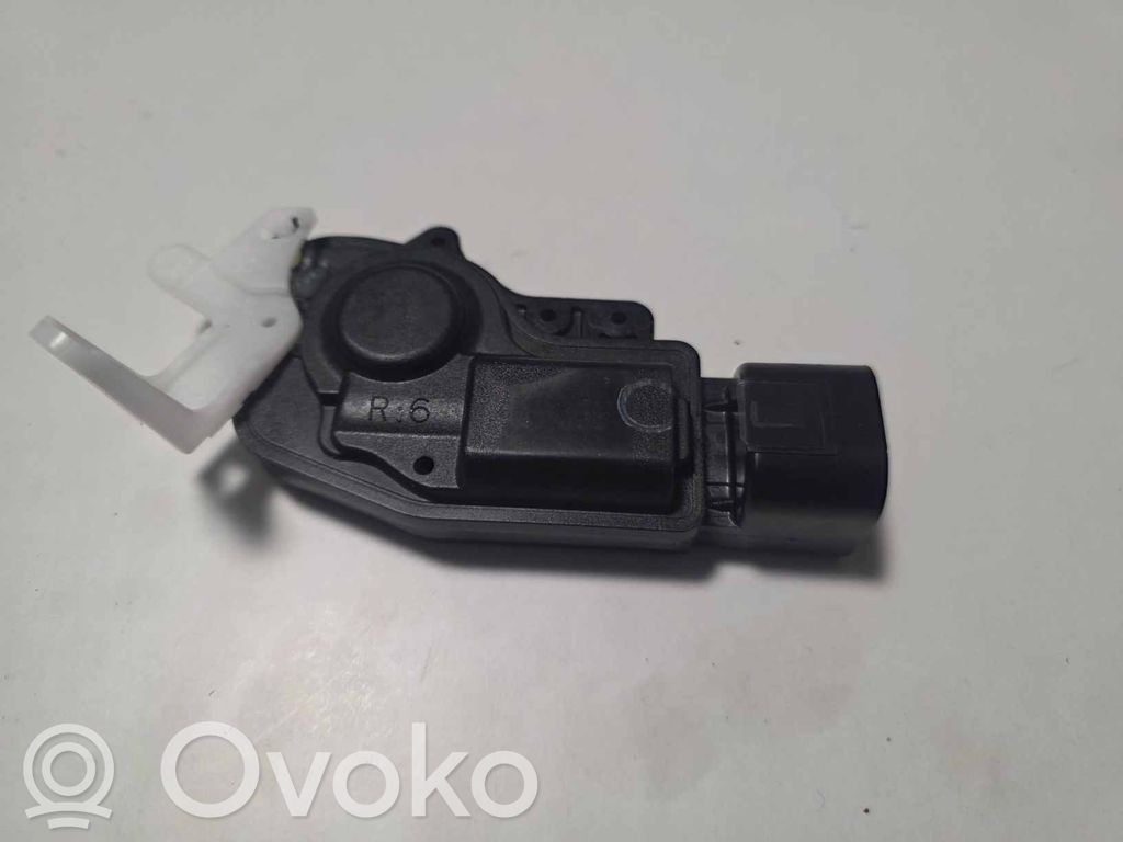 Toyota Corolla Verso AR10 Centrinio užrakto varikliukas 