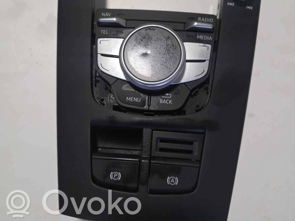 Audi A3 S3 8V Przyciski multifunkcyjne 