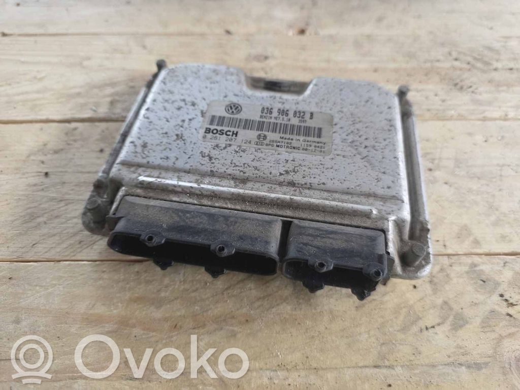Skoda Octavia Mk1 (1U) Engine control unit/module 