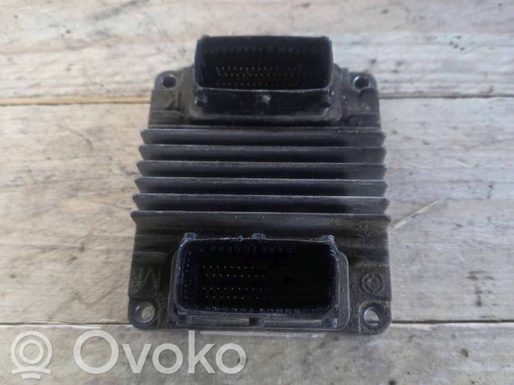 Opel Astra H Engine control unit/module 