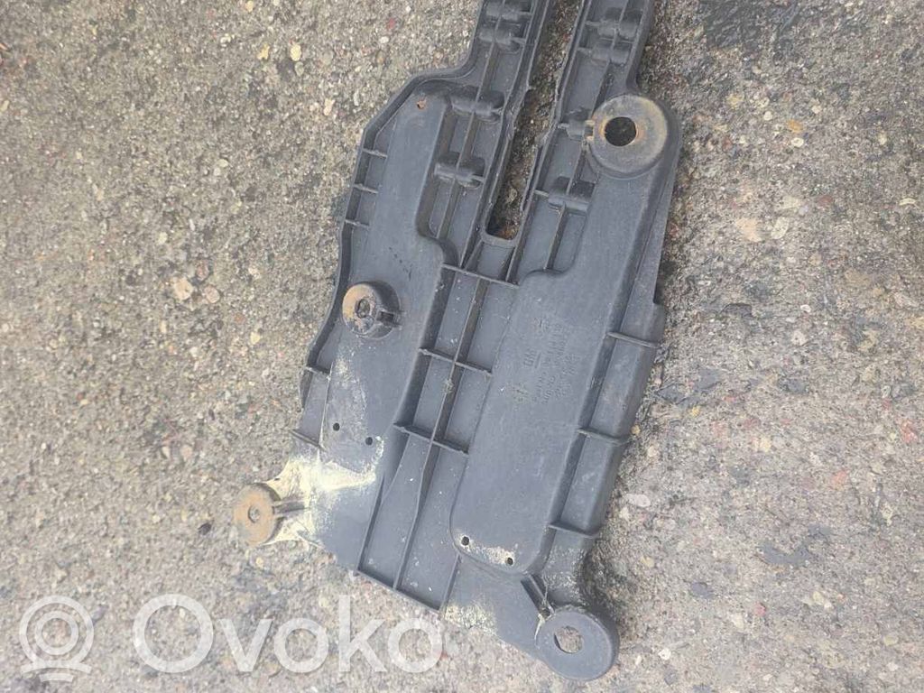 Opel Corsa C Battery tray 