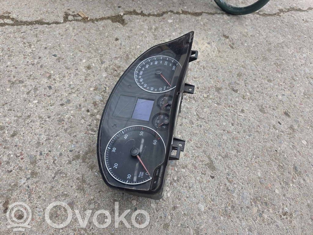 Licznik / Prędkościomierz   1K0920861B