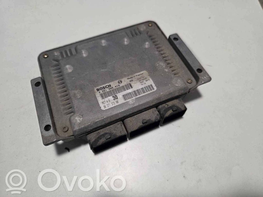 Peugeot 607 Engine control unit/module 