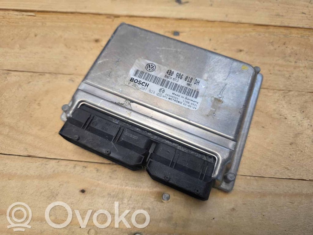 Volkswagen PASSAT B5.5 Engine control unit/module 