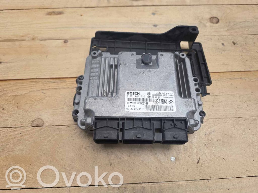 Peugeot 407 Engine control unit/module 