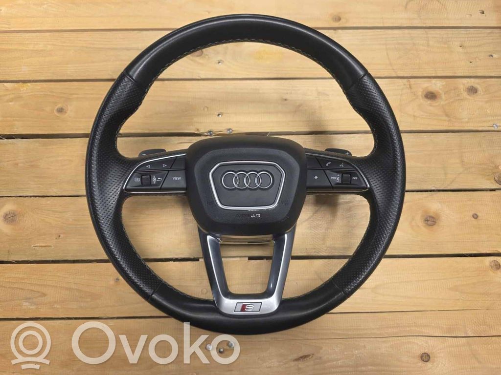 Audi Q7 4M Ohjauspyörä 