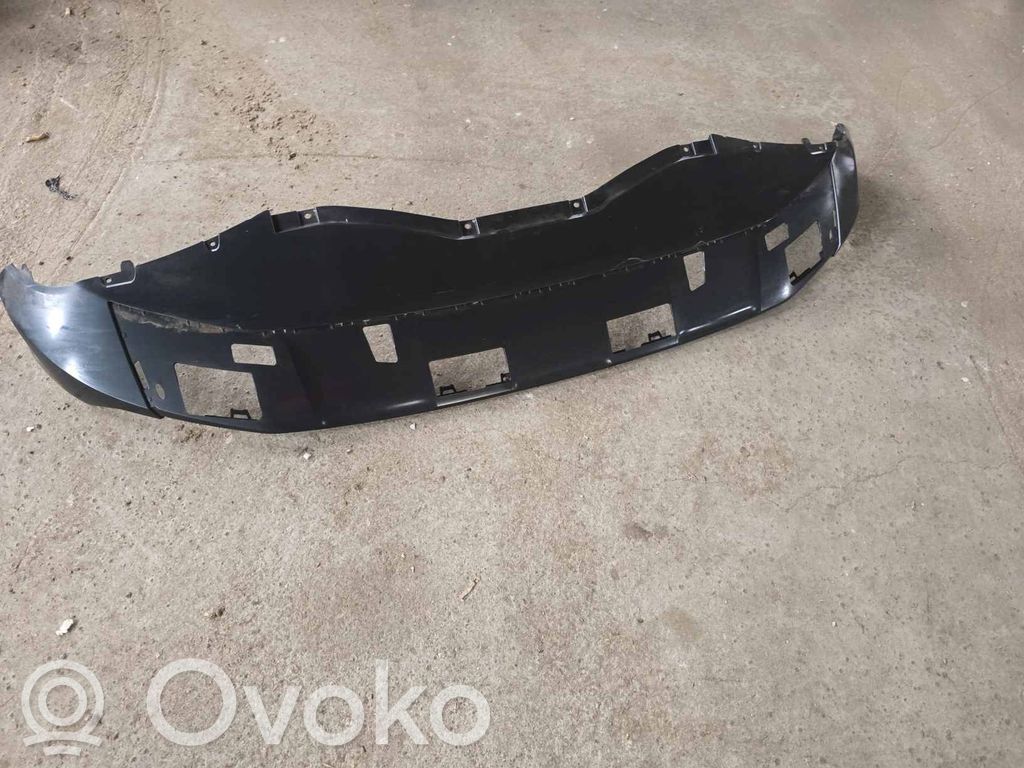 Audi Q4 Sportback e-tron Front bumper lip 
