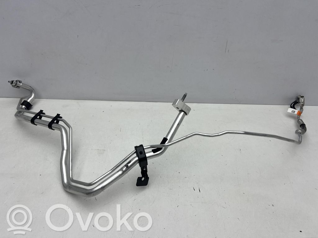 Ford Focus Ilmastointilaitteen putki (A/C) 