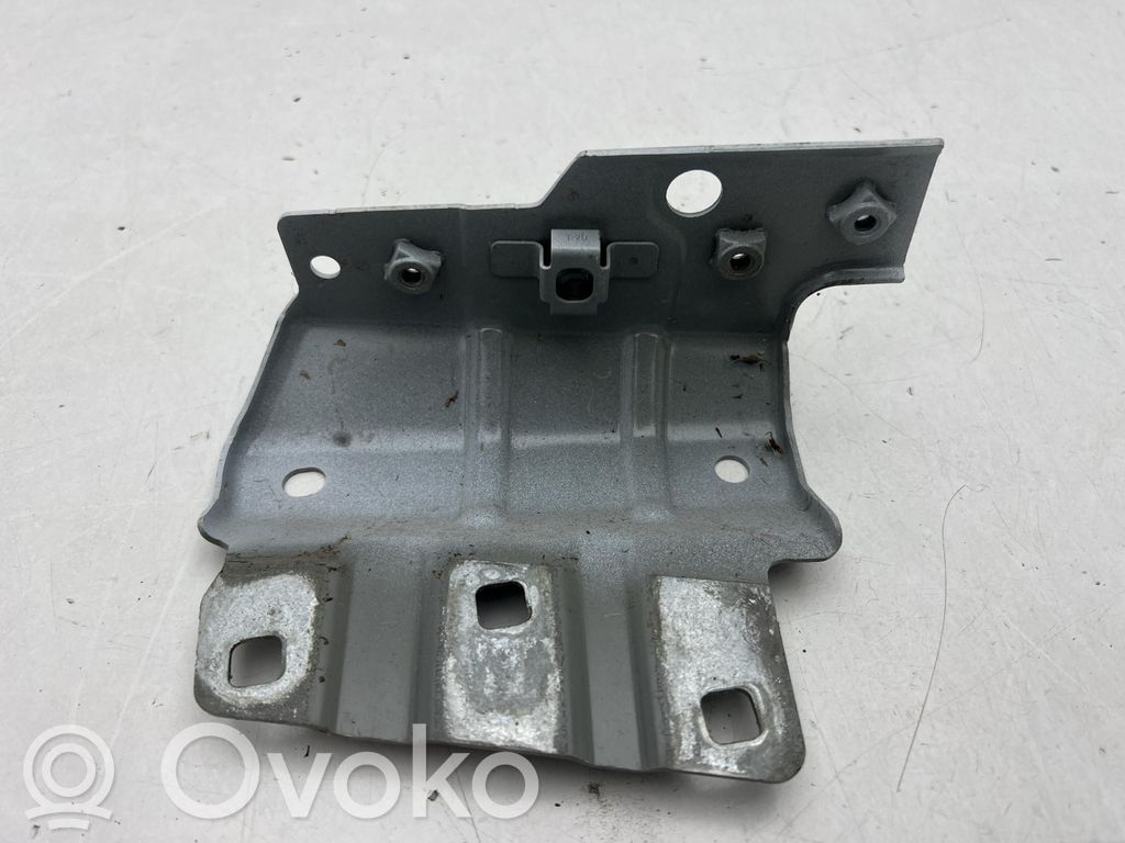 Renault Kangoo II Soporte de montaje del guardabarros 