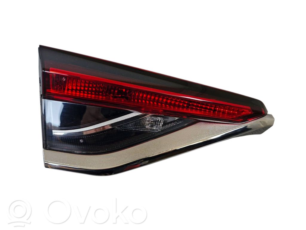 Toyota Corolla E210 E21 Galinis žibintas kėbule 