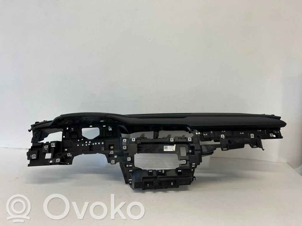 Audi e-tron Panelė 