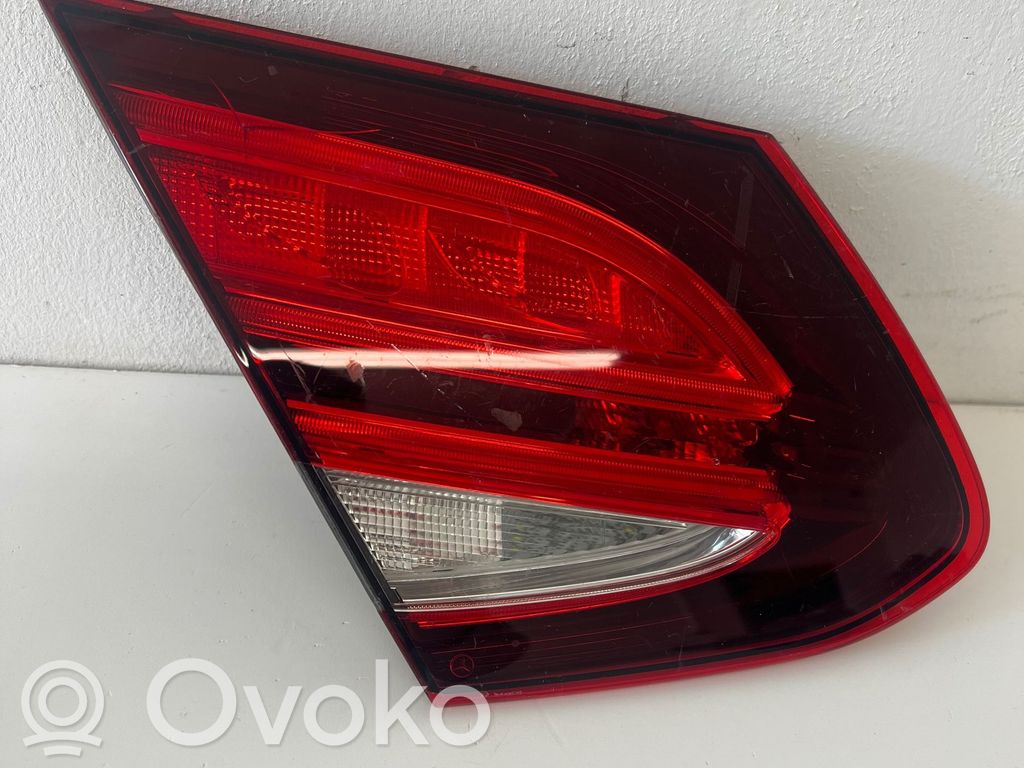Lampy tylnej klapy bagażnika   A2059063905,00026519,2SD011786