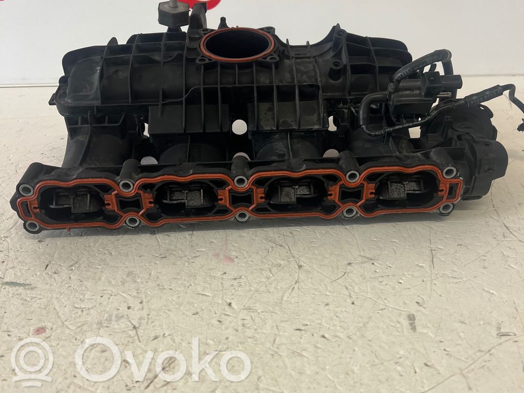 Audi Q3 F3 Kolektor ssący 
