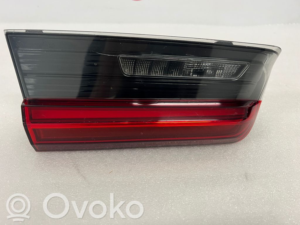 BMW 3 G20 G21 Lampy tylnej klapy bagażnika 