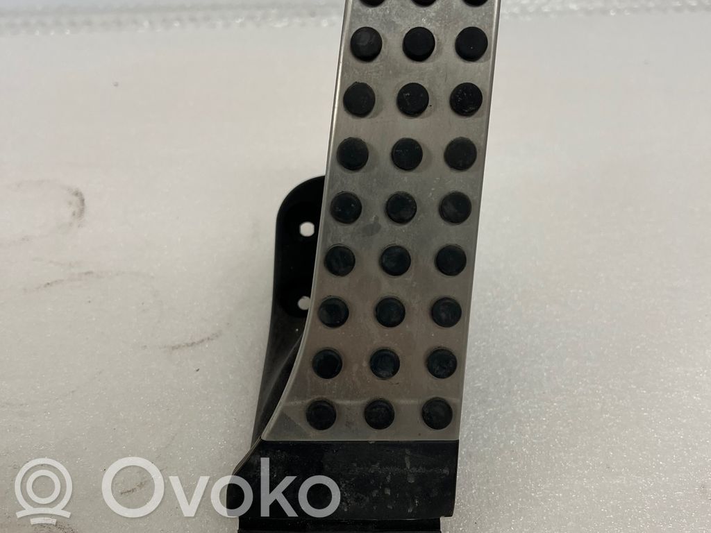 Mercedes-Benz C W205 Accelerator throttle pedal 