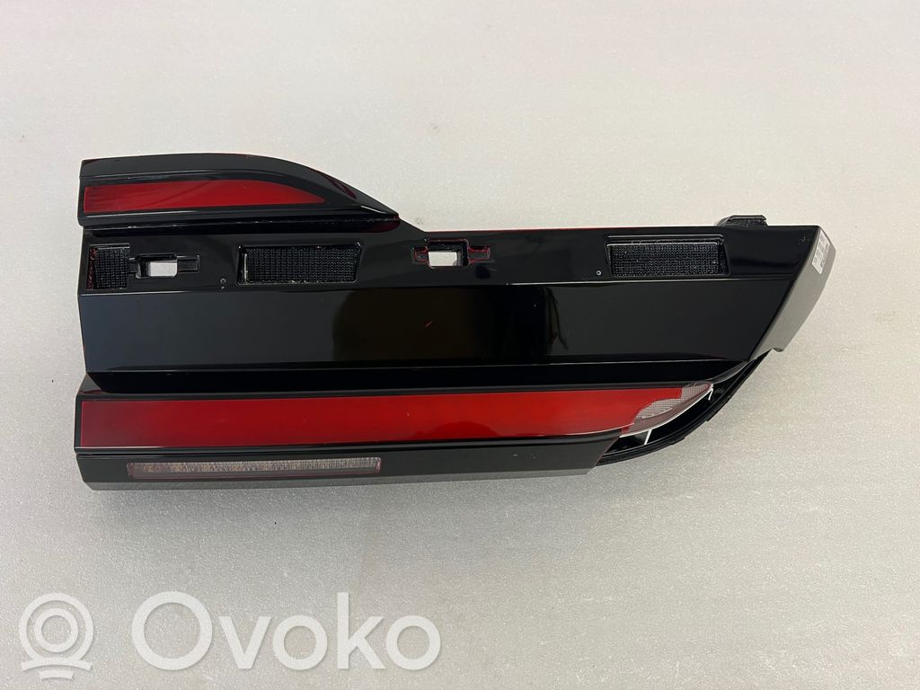 Lampy tylnej klapy bagażnika   9881357,20230622,H12772