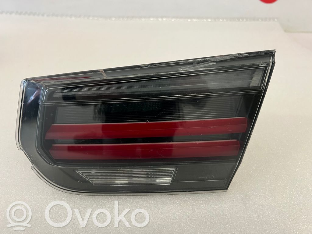 Lampy tylnej klapy bagażnika   H8245010801,2SK01214822,2SD012149AA,2SD012147AA