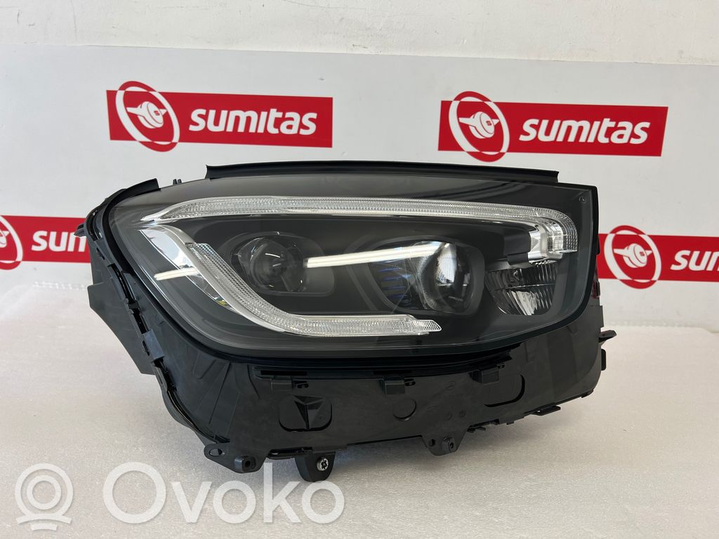 Mercedes-Benz GLC C253 Lampa przednia 