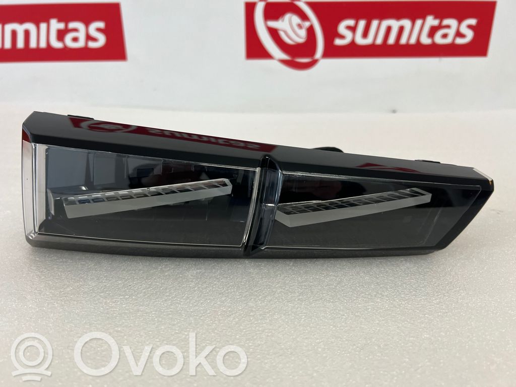 Peugeot 308 Lampy tylnej klapy bagażnika 