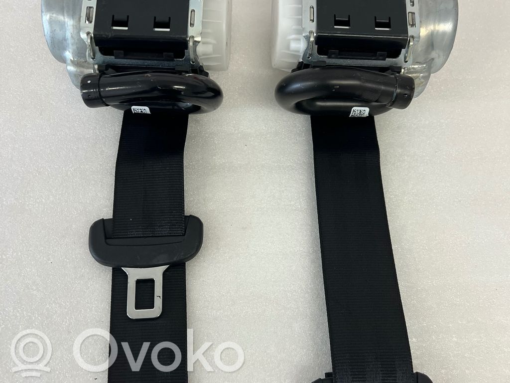 Audi A5 Cinturón trasero 