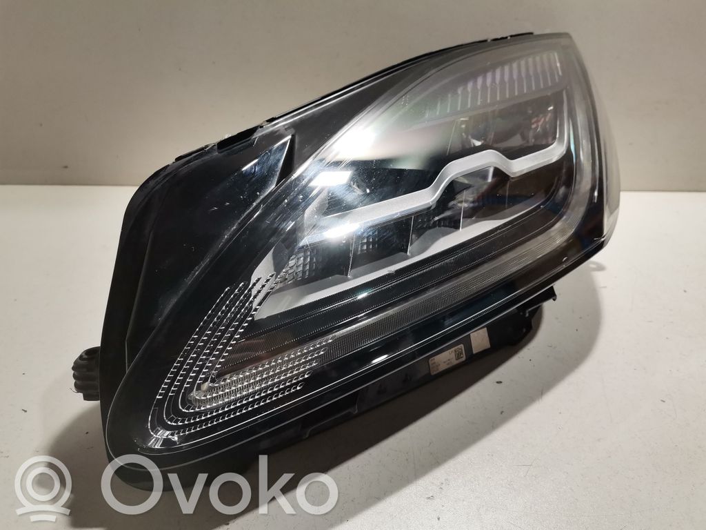 Jaguar E-Pace Headlight/headlamp 
