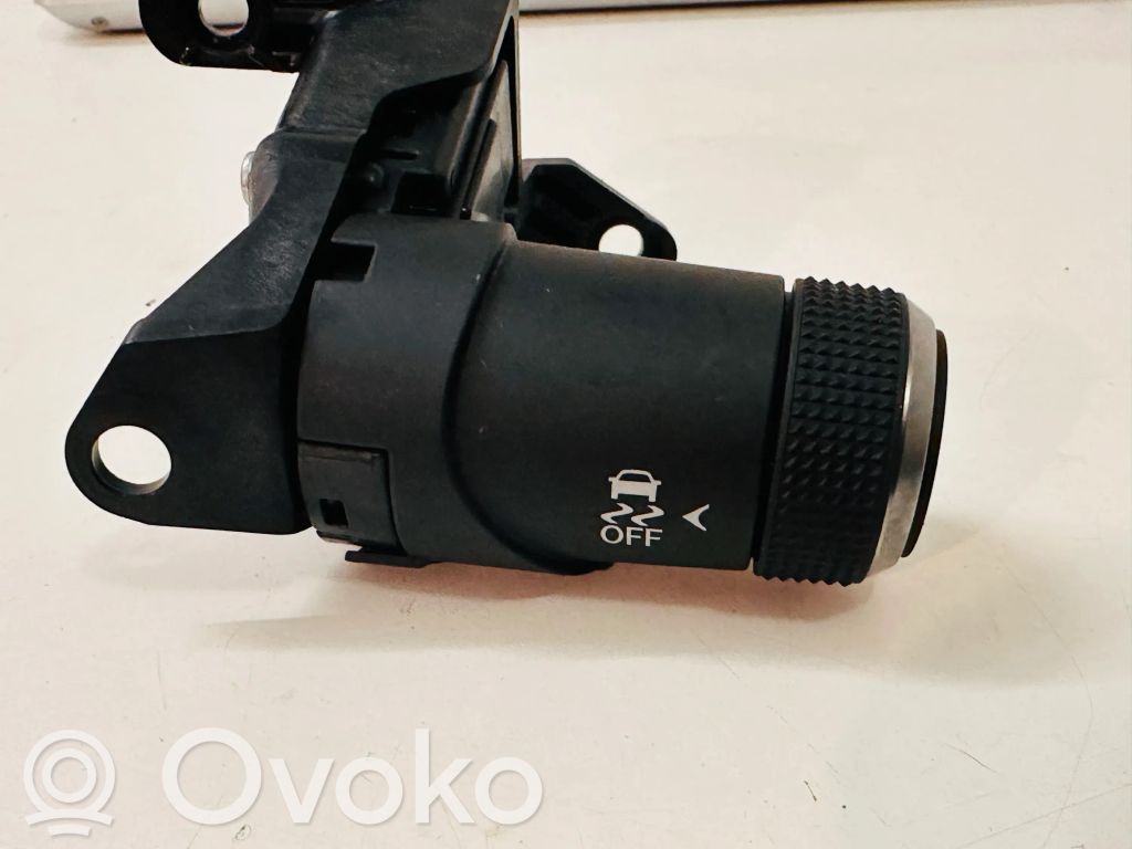 Differential lock switch   75L874